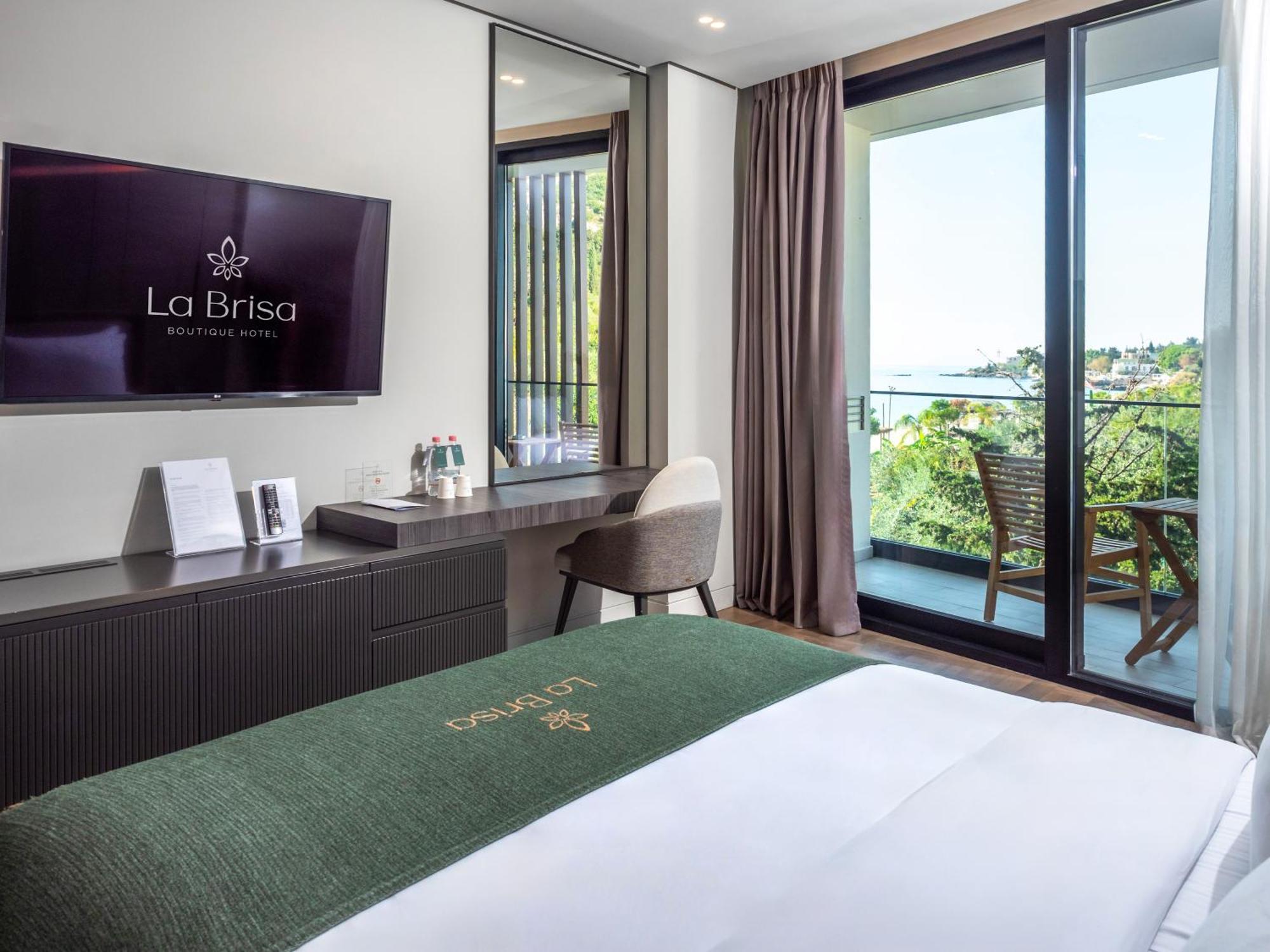 La Brisa Boutique Hotel เดอร์มี ภายนอก รูปภาพ