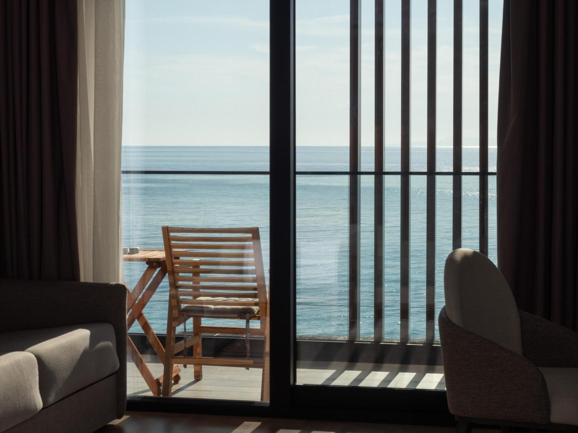 La Brisa Boutique Hotel เดอร์มี ภายนอก รูปภาพ