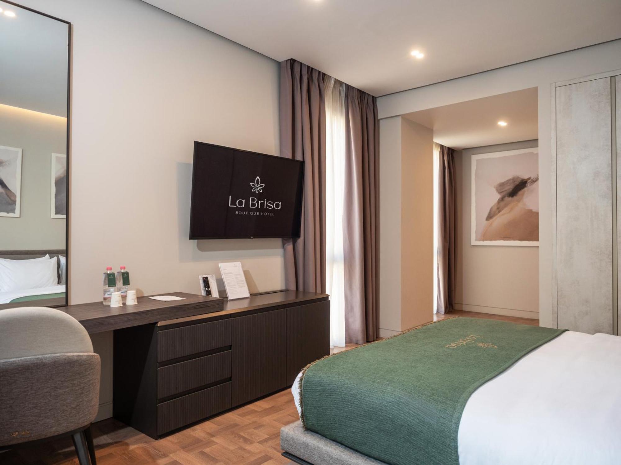 La Brisa Boutique Hotel เดอร์มี ภายนอก รูปภาพ